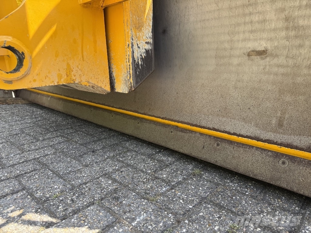 Ahlmann 3-in-1 Leveller Ahlmac 2600 Höövlid