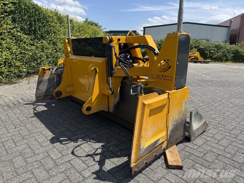 Ahlmann 3-in-1 Leveller Ahlmac 2600 Höövlid