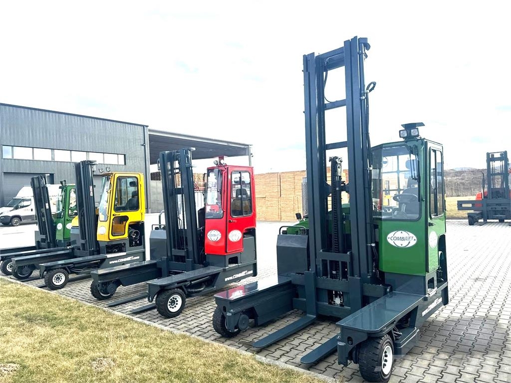 Combilift C4000 // 2015 year // Triplex 8400 mm // Only 72 4 yönlü reach truck