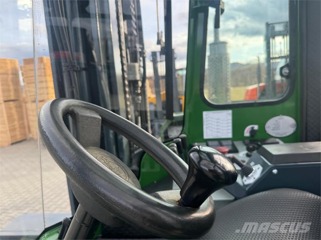 Combilift C4000 // 2015 year // Triplex 8400 mm  // Only  72 Nelitietrukit