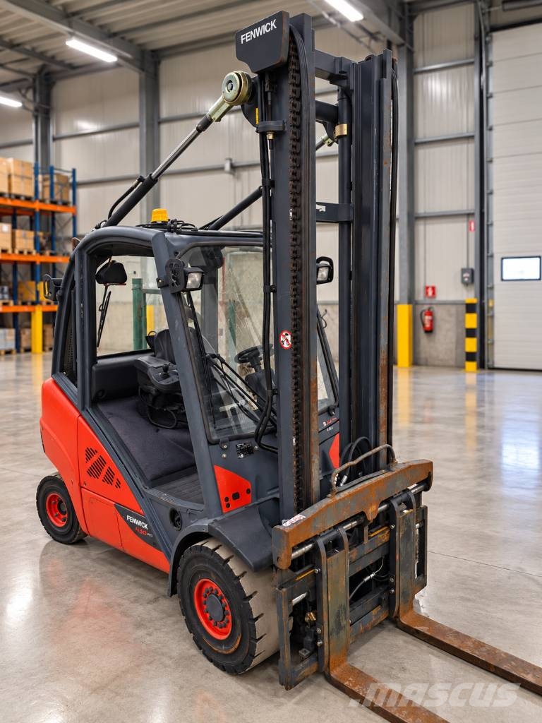 Linde H 30 D شاحنات الديزل