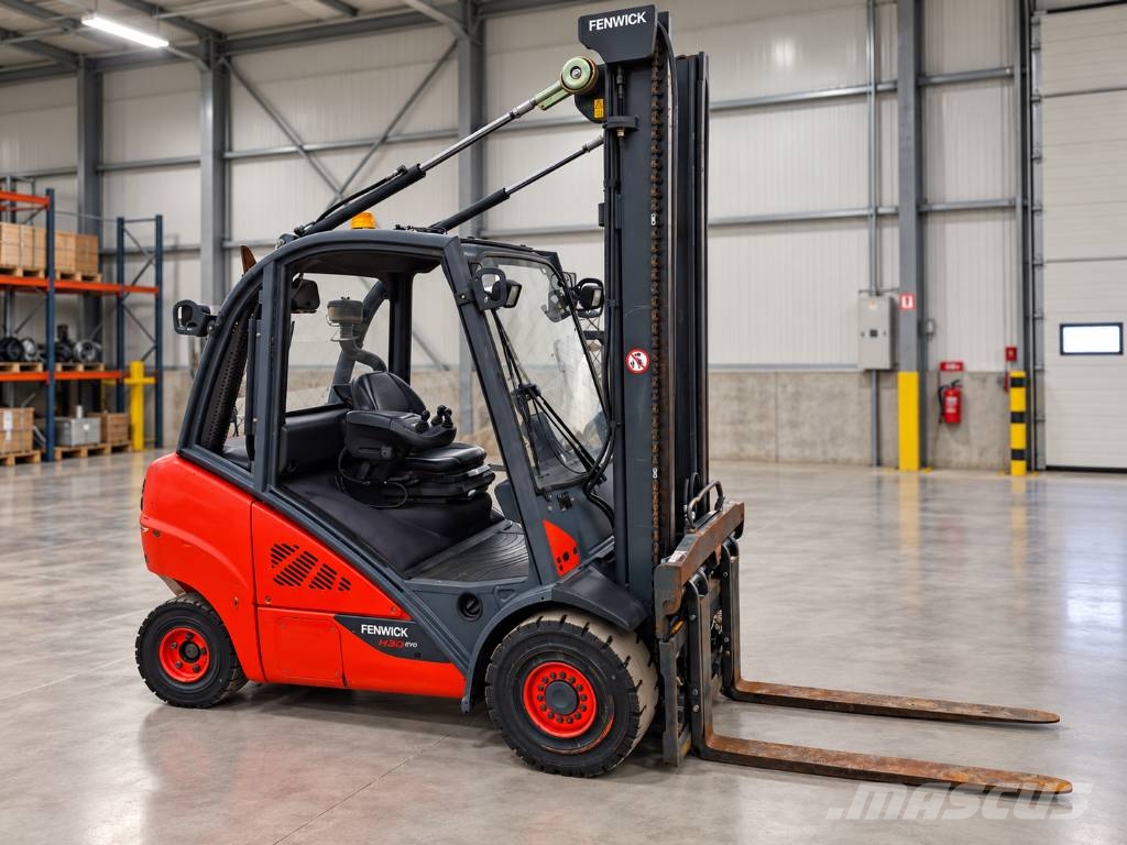 Linde H 30 D شاحنات الديزل
