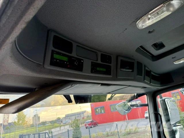 Mercedes-Benz Actros 4144 /8x4/Retarder/Muldenkipper/Eu5/273tkm Kipper