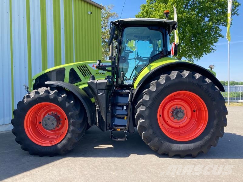 CLAAS AXION 950 CMATIC CIS+ 트랙터