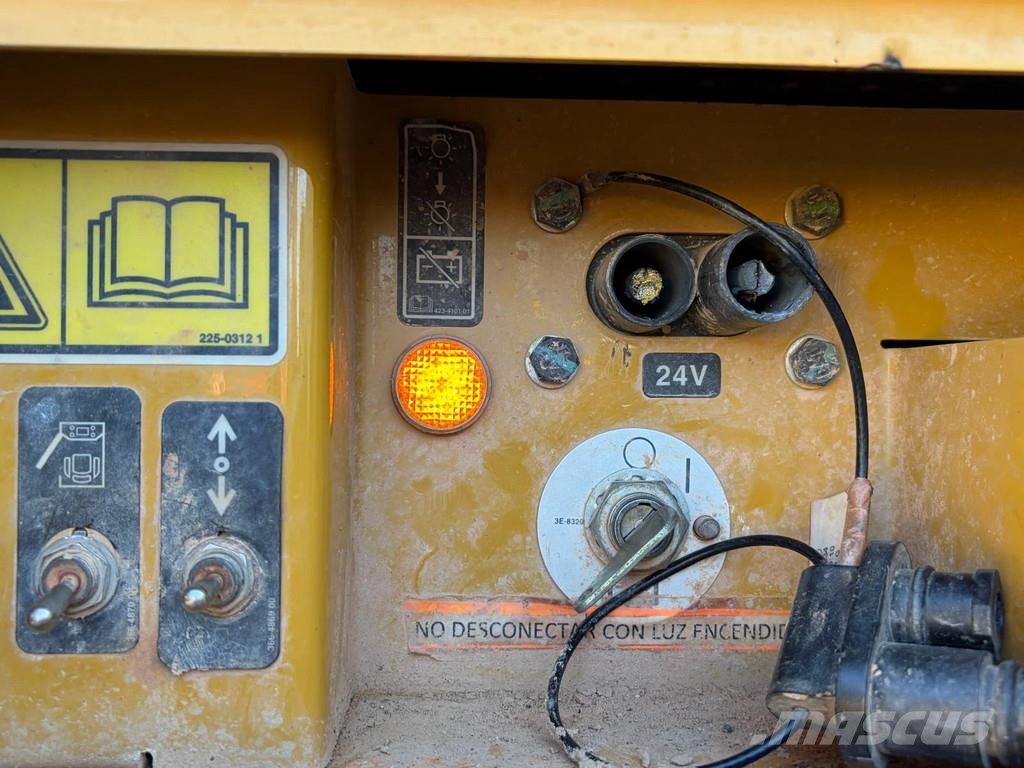CAT 966M - 24T - Wheel Loader - CE - Rear Camera - Air Wielladers