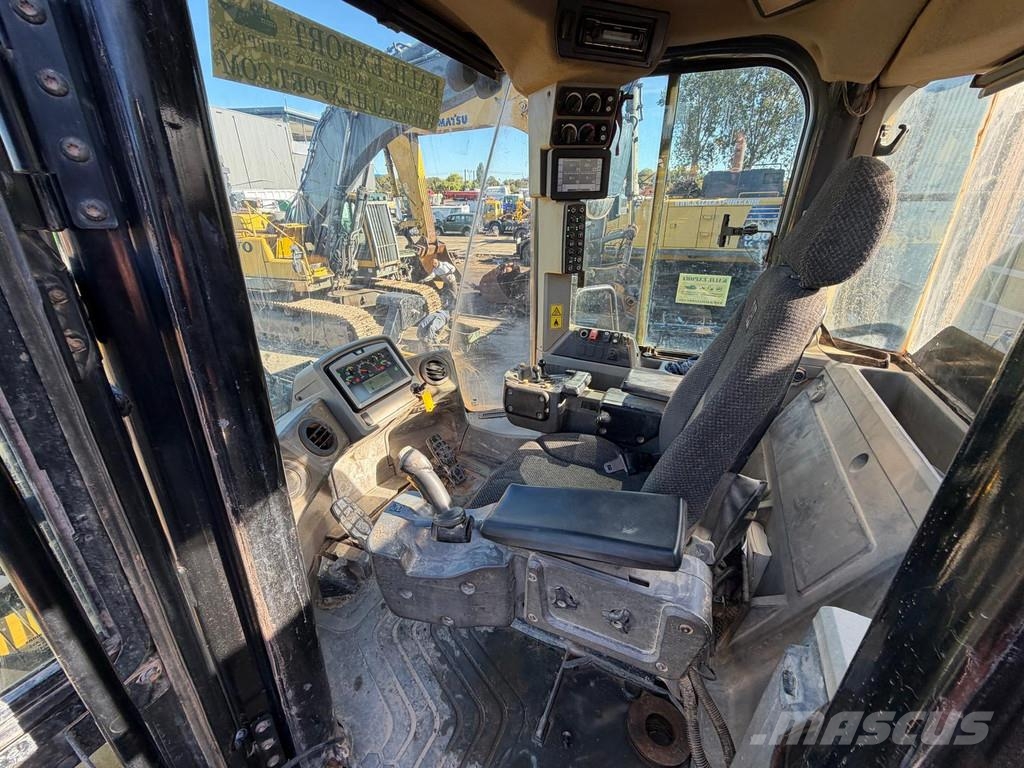 CAT 966M - 24T - Wheel Loader - CE - Rear Camera - Air Wielladers