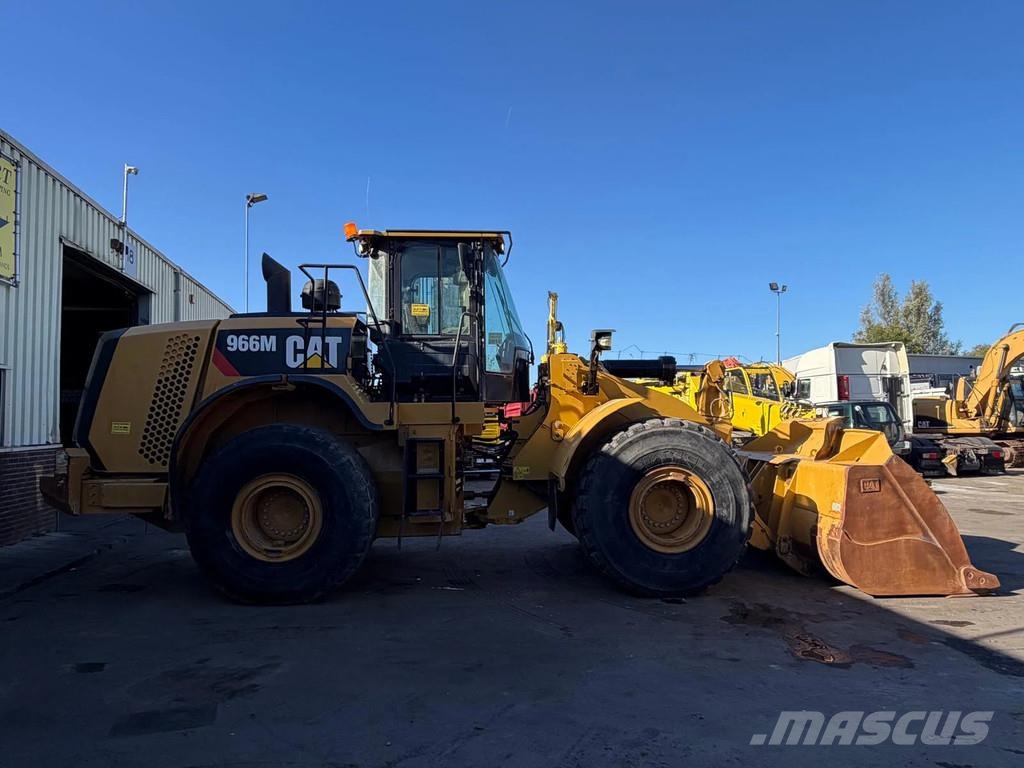 CAT 966M - 24T - Wheel Loader - CE - Rear Camera - Air Wielladers
