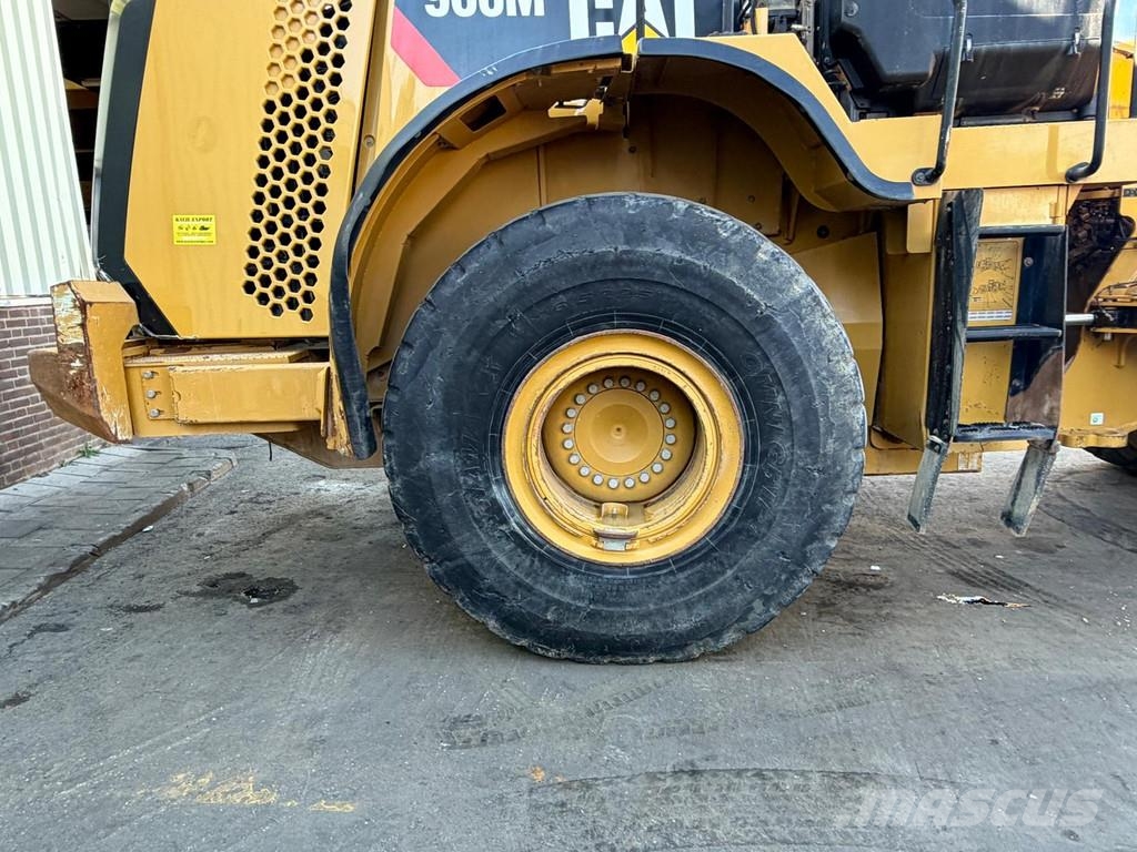 CAT 966M - 24T - Wheel Loader - CE - Rear Camera - Air Wielladers