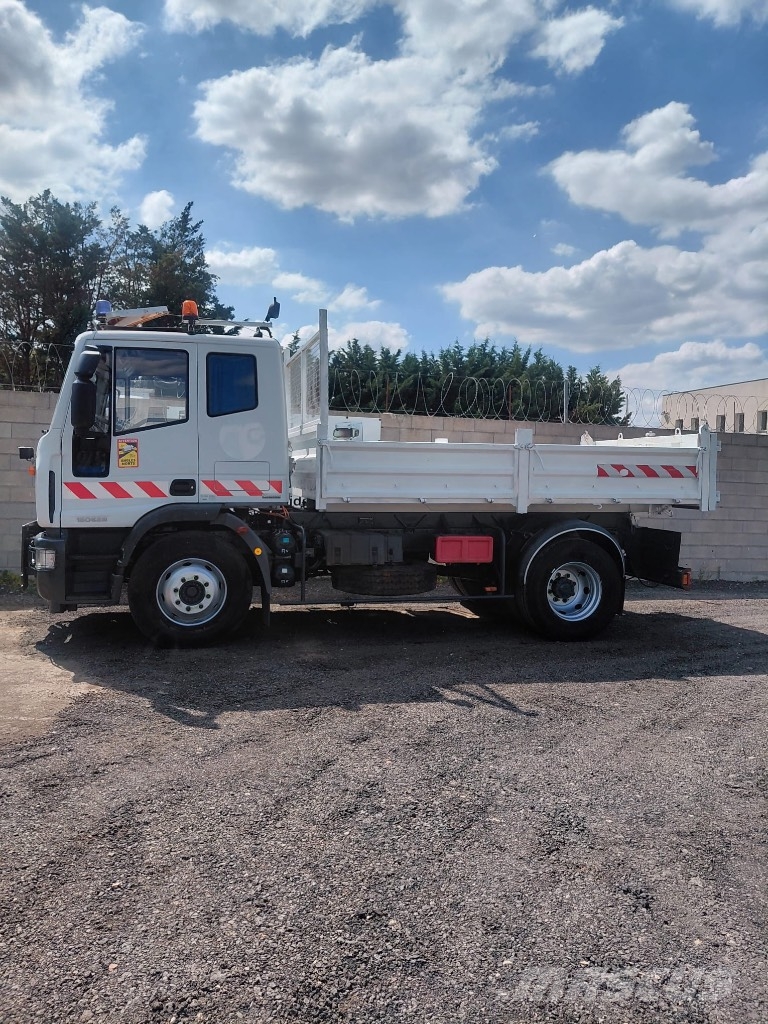 Iveco Eurocargo 150 E28 Savivarčių priekabų vilkikai