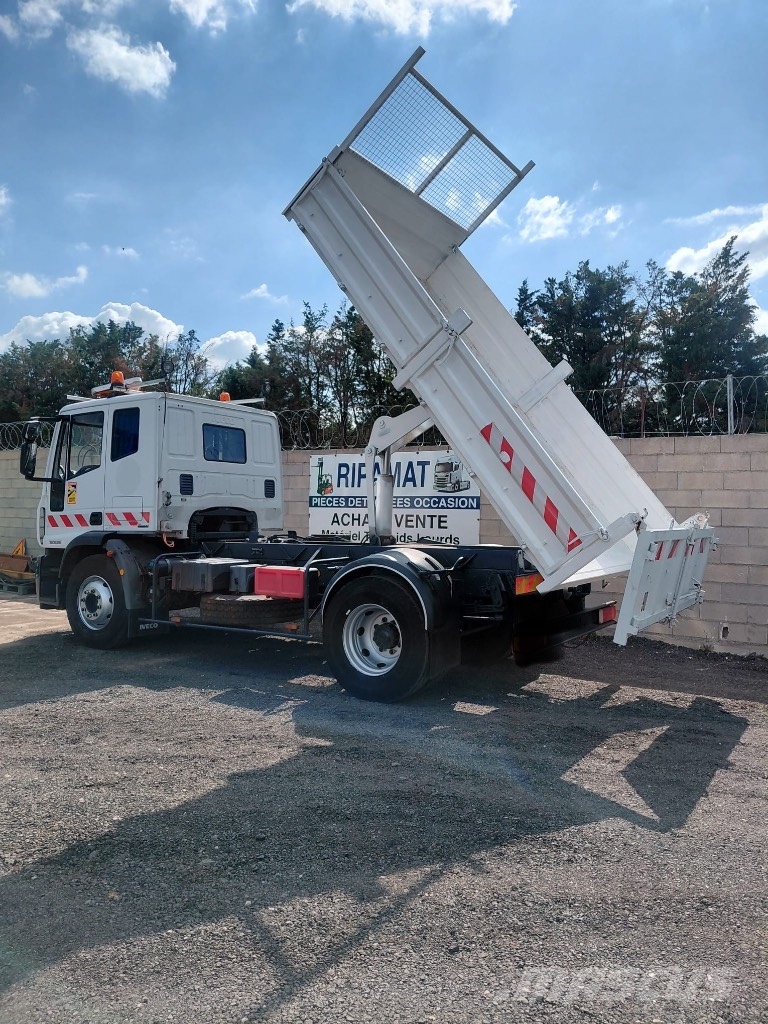 Iveco Eurocargo 150 E28 Savivarčių priekabų vilkikai