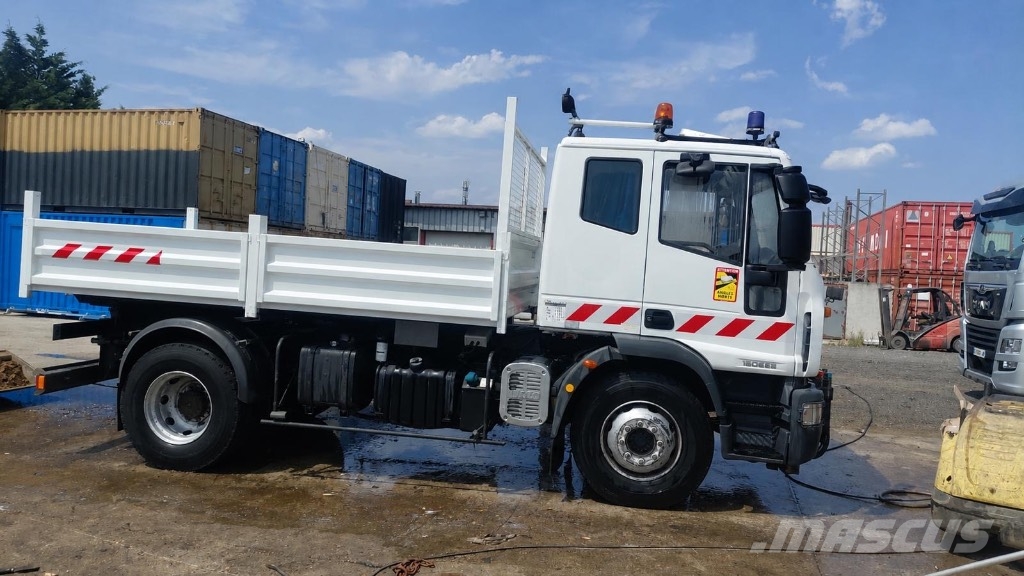 Iveco Eurocargo 150 E28 Savivarčių priekabų vilkikai