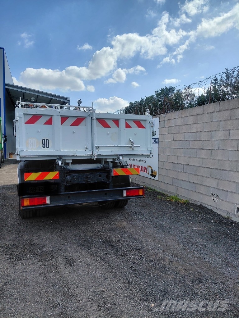 Iveco Eurocargo 150 E28 Savivarčių priekabų vilkikai