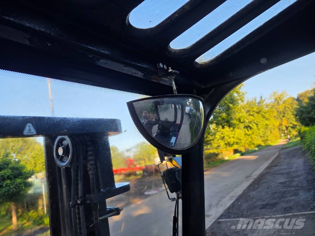 Maximal M25 4x4 Dieselové vozíky