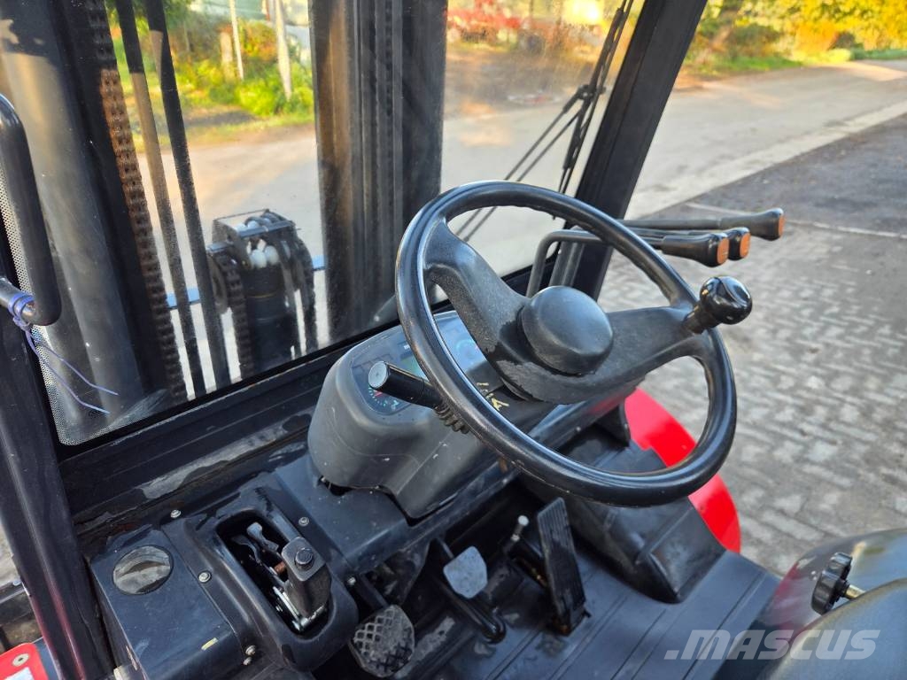 Maximal M25 4x4 Dieselové vozíky