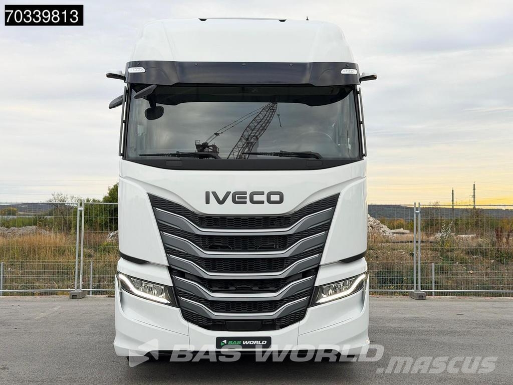 Iveco S-Way 500 4X2 NEW! HPEB 2x tanks Standklima Navi L Vilcēji