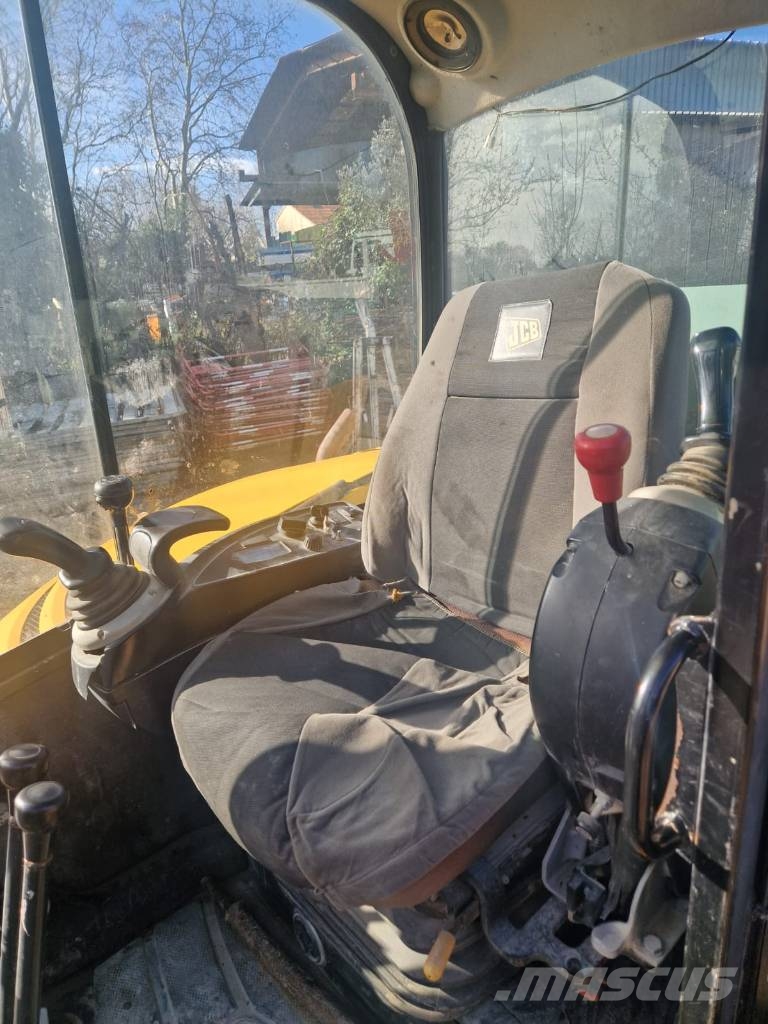 JCB 8065 حفارات وسط 7 طن - 12 طن