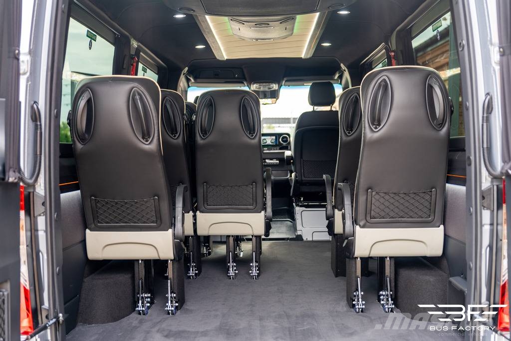 Mercedes-Benz Sprinter 319 Taxi 8+1 !! 4x4 !! Minibusse