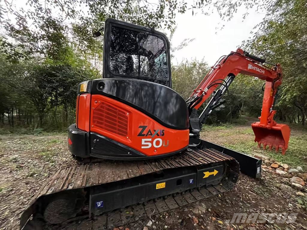 Hitachi ZX 50 小型挖掘机