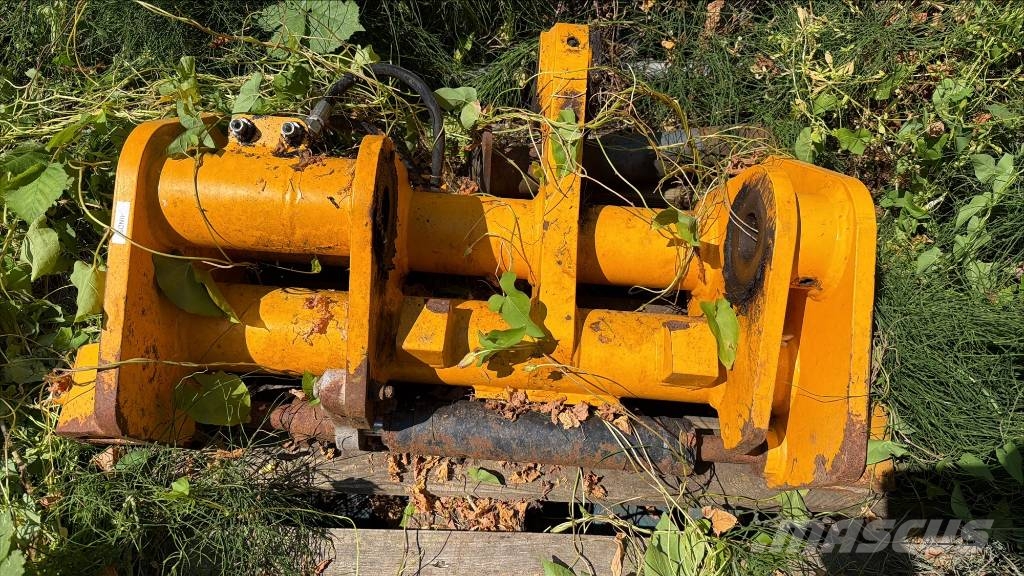 Manitou HEADSTOCK TO FIT JCB Egyéb rakodók - kotrók és tartozékok