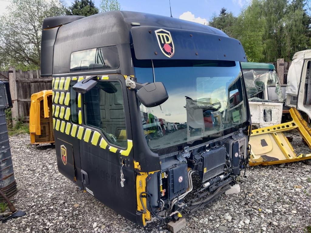 MAN TGX 28.480 6X2 CAB Кабини