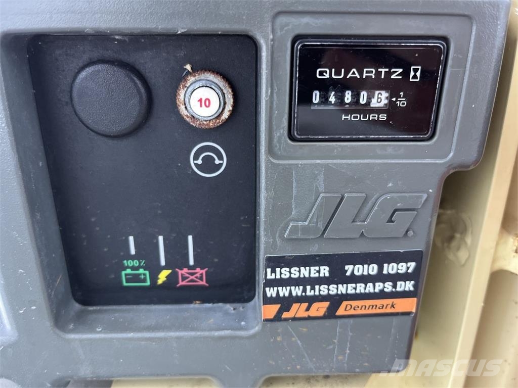 JLG 1230ES 垂直昇降型リフト