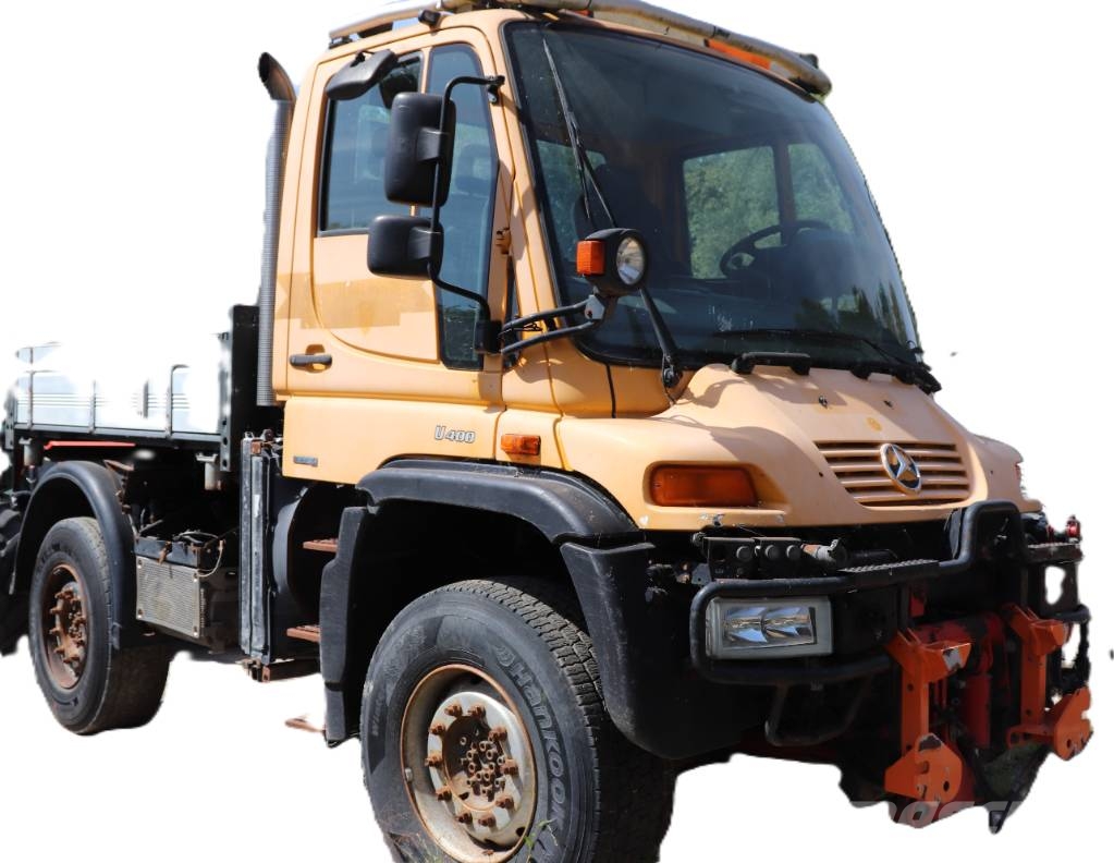 Unimog U400 Platte bakwagens