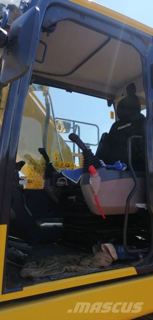 Komatsu PC210NLC-11E0 Εκσκαφείς με ερπύστριες