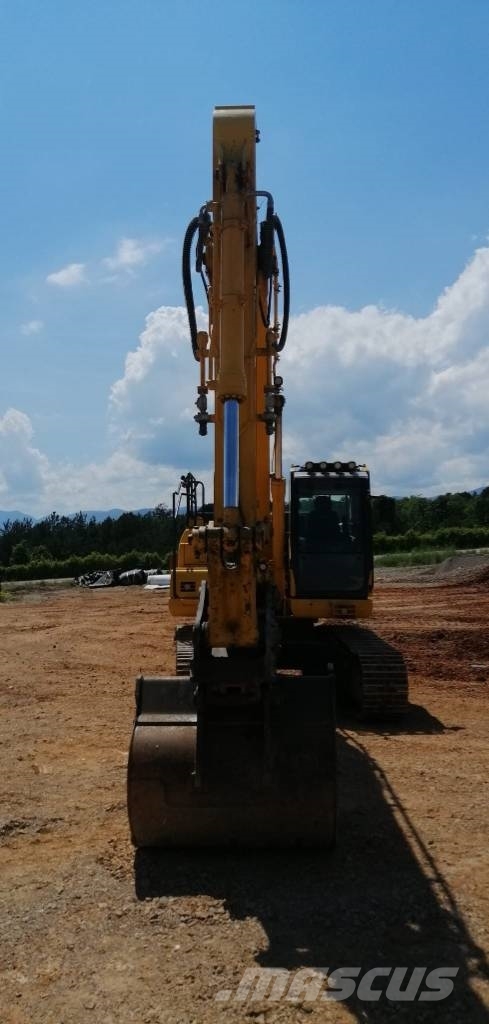 Komatsu PC210NLC-11E0 Εκσκαφείς με ερπύστριες