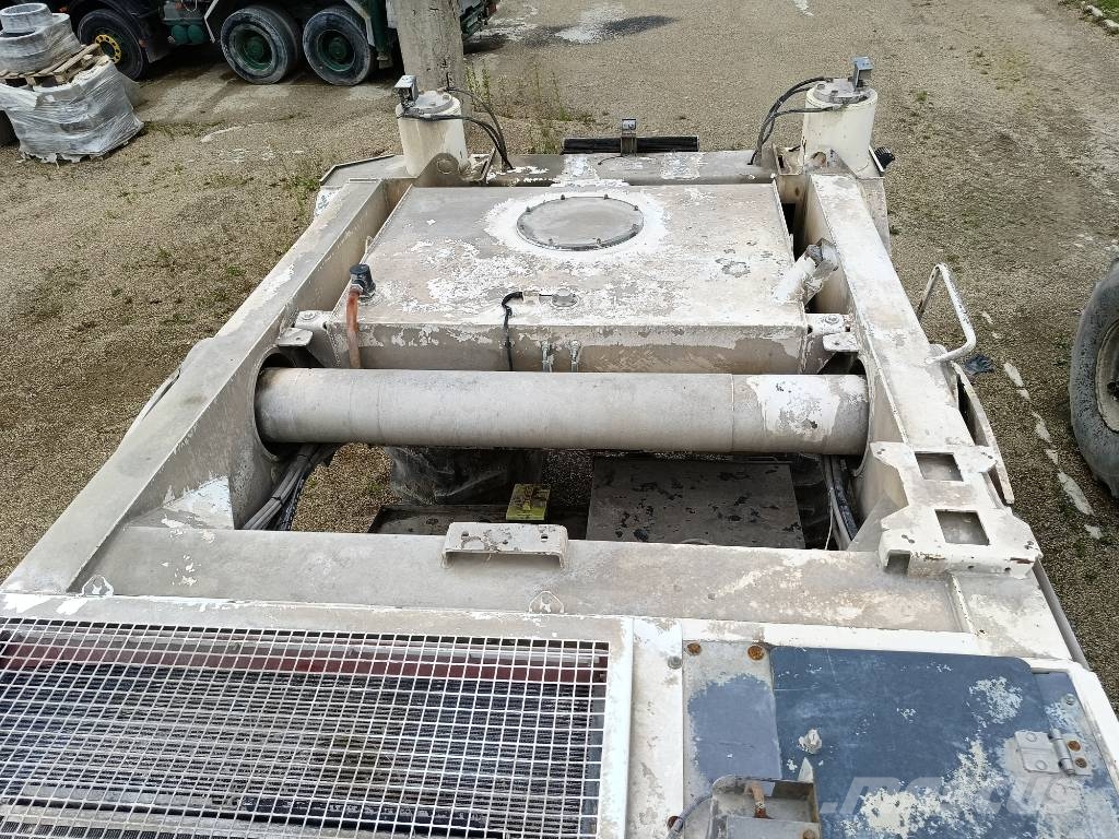 Wirtgen WR 2400 Asphalt recyclers