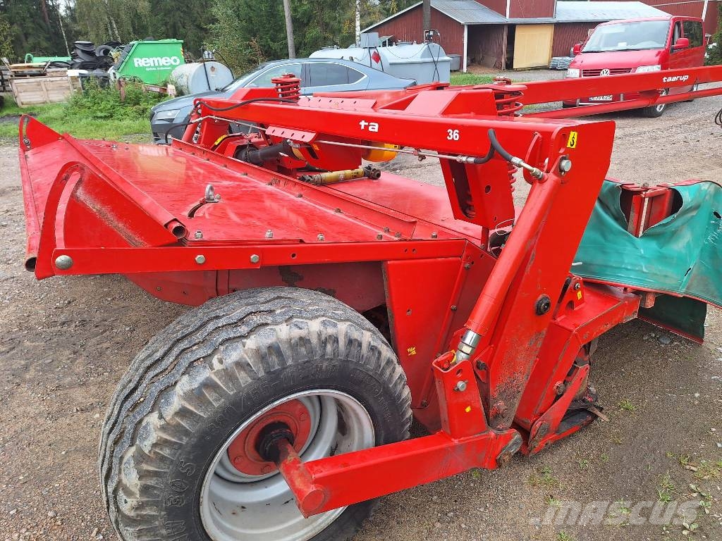 Taarup 4036C Pļaujmašīnas ar kondicionieri
