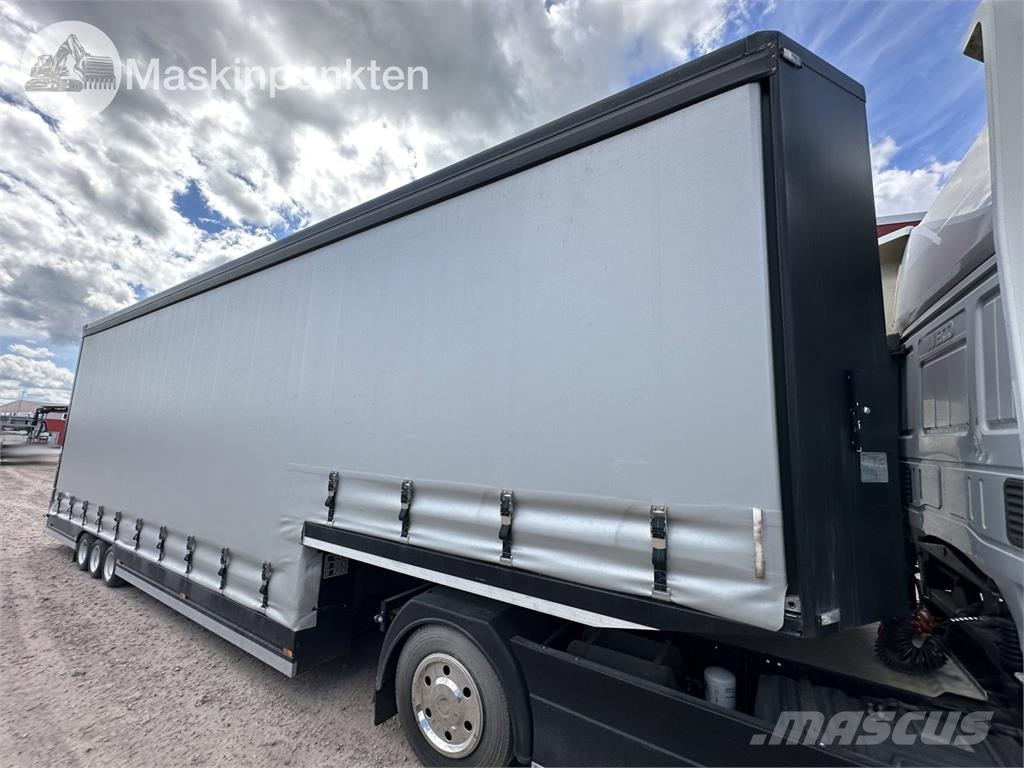 Iveco 80 E Tector A Camiones de caja de lona