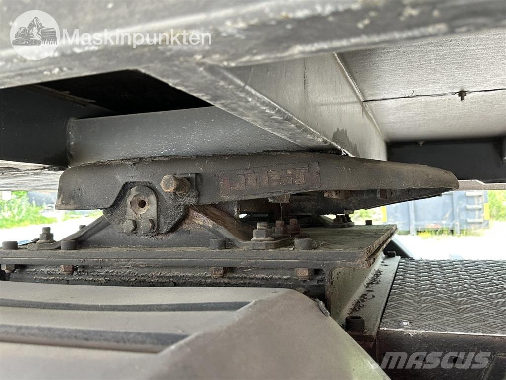 Iveco 80 E Tector A Camiones de caja de lona
