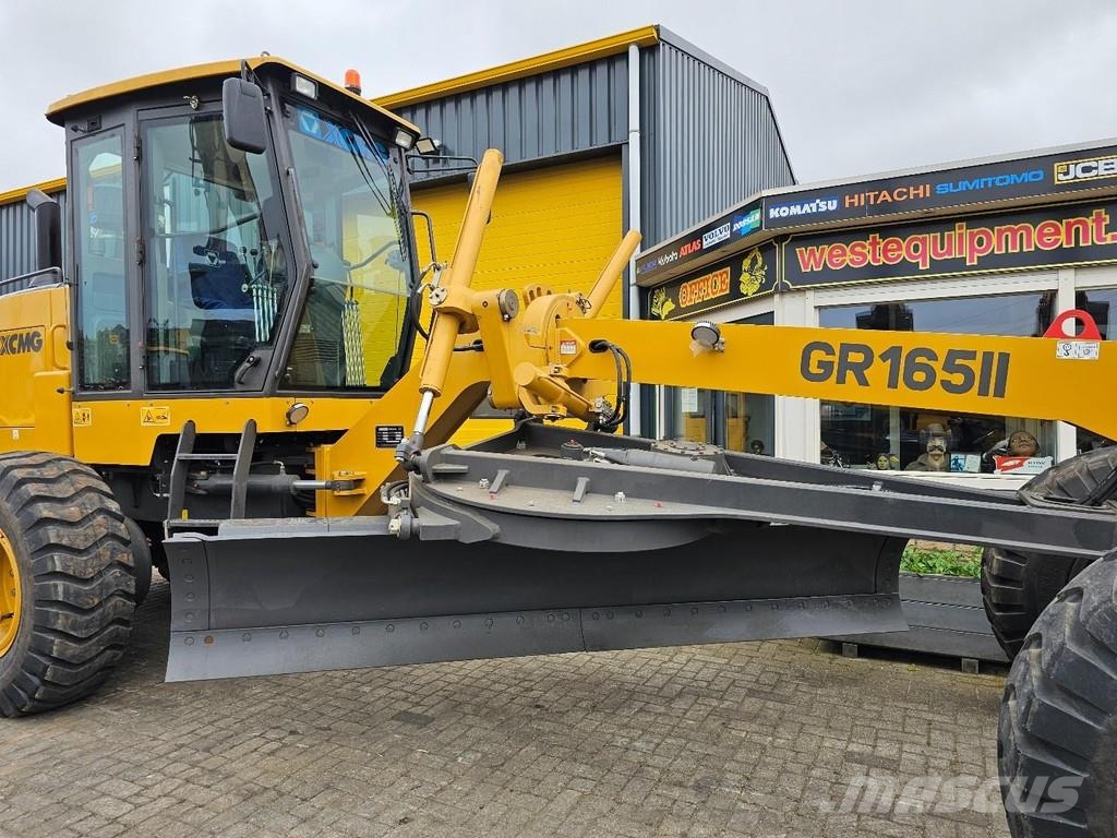 XCMG GR165 معدات تمهيد الطرق