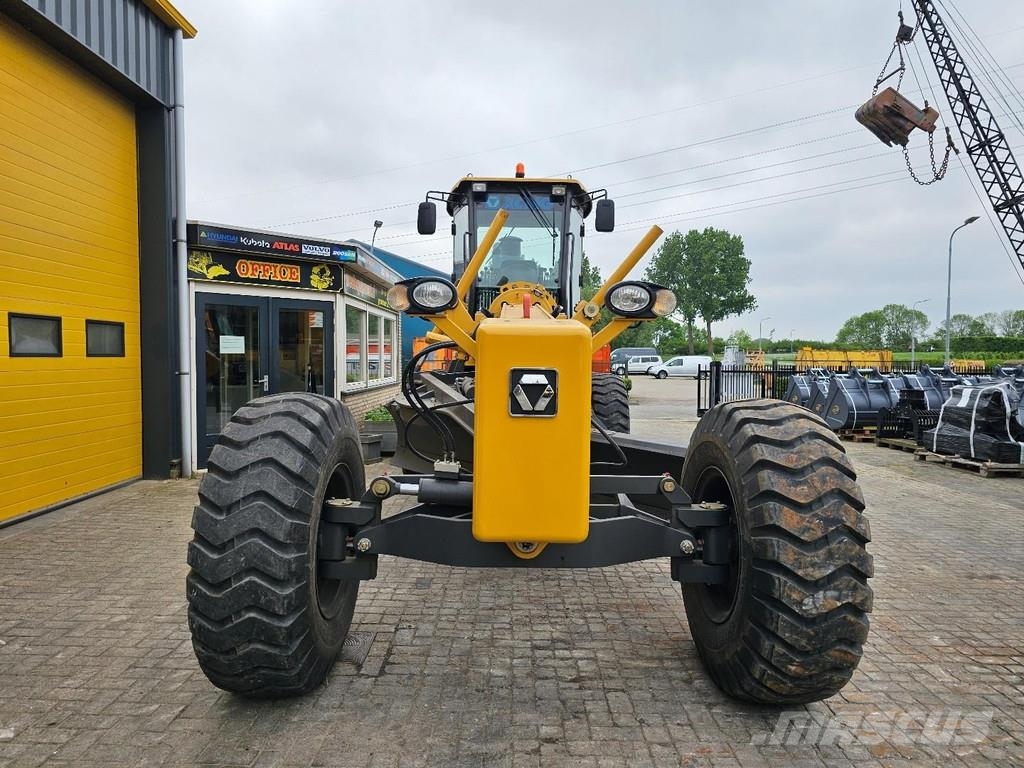 XCMG GR165 معدات تمهيد الطرق