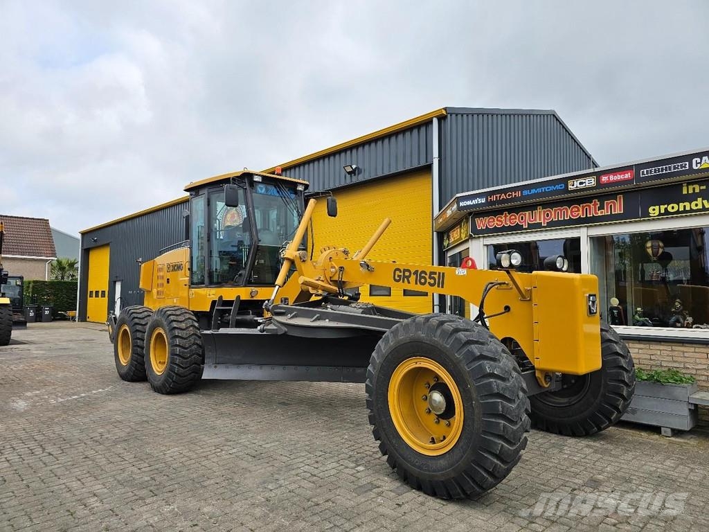 XCMG GR165 معدات تمهيد الطرق