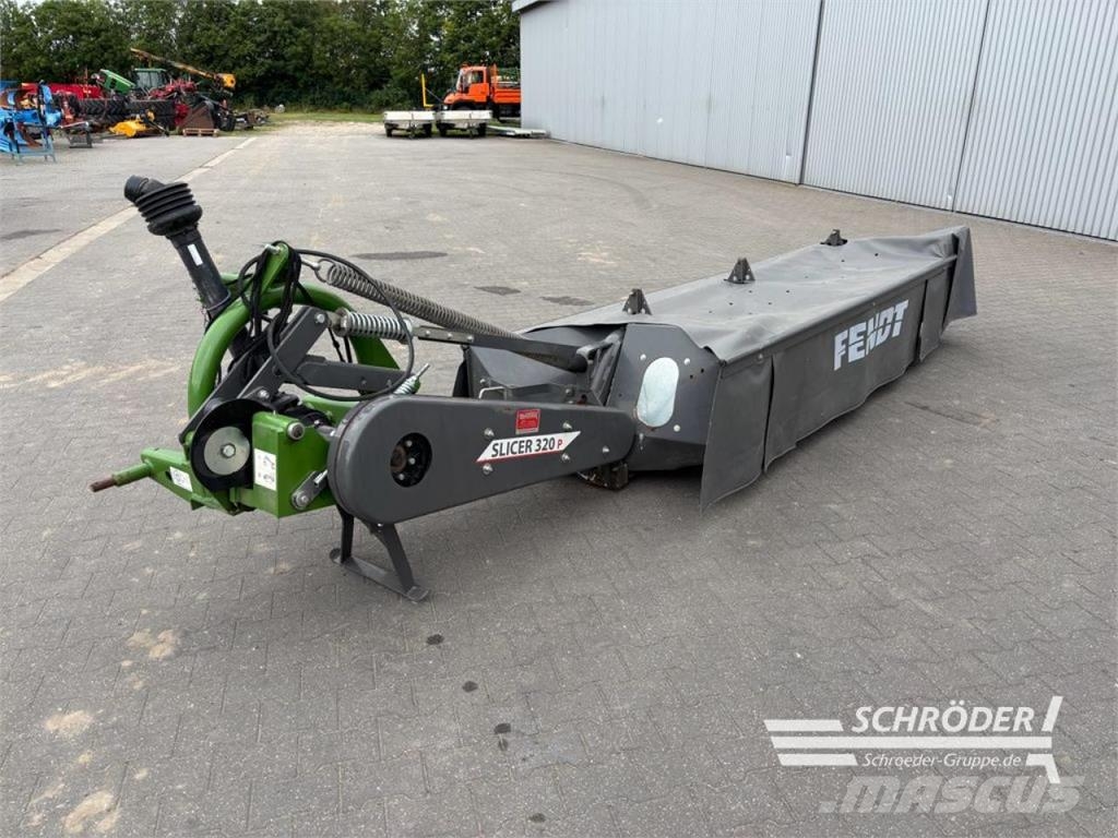 Fendt SLICER 320 P Žacie stroje