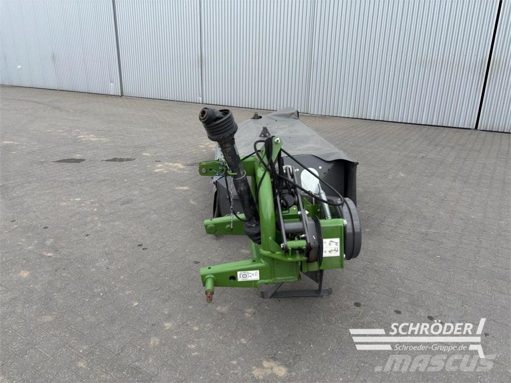 Fendt SLICER 320 P Žacie stroje