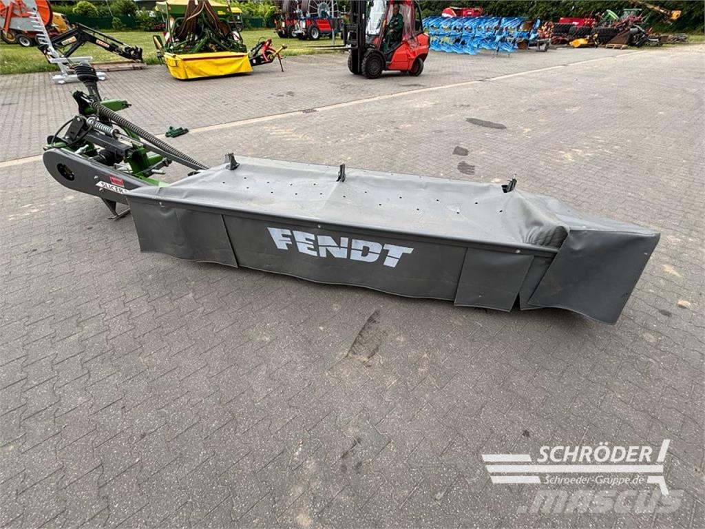 Fendt SLICER 320 P Žacie stroje