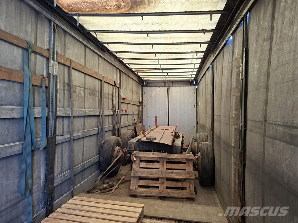 Schmitz SCS 24/L-13.62 C E B Schuifzeilopbouw