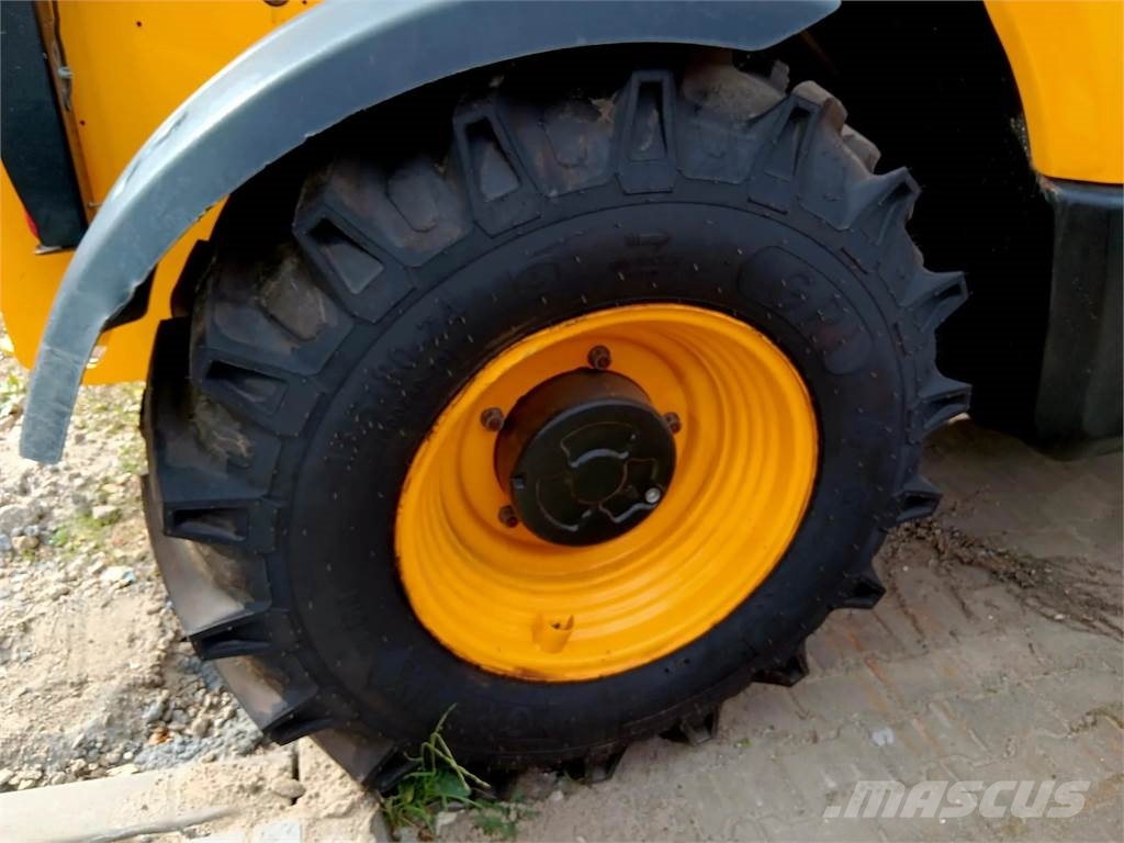 JCB 535-95 Verreikers