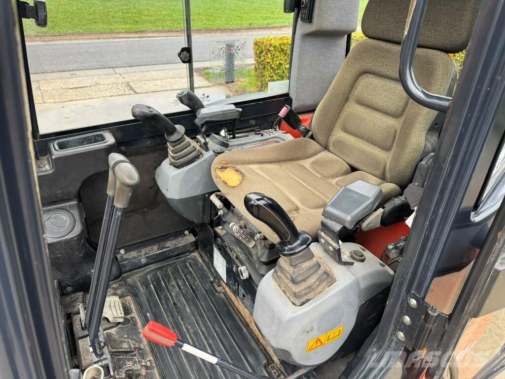 Kubota KX61-3 Miniescavatori