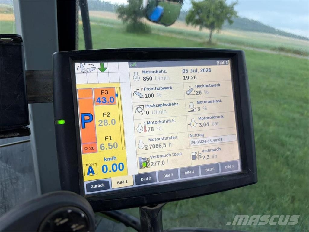 New Holland T 7.220 AC Auto Command Traktorid