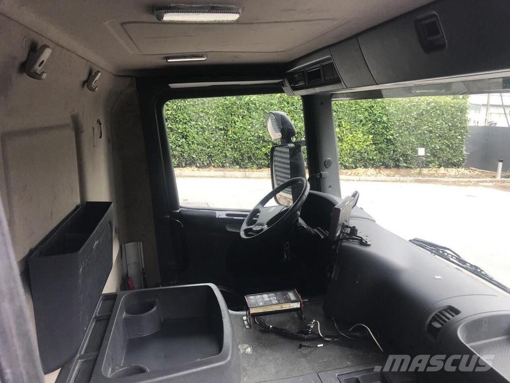 Scania CP 14 - P SERIES Cabine e interni
