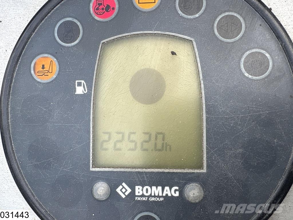 Bomag BW 100ADM-5 2252h, 15.1KW Kiti volai
