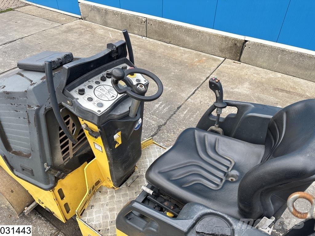 Bomag BW 100ADM-5 2252h, 15.1KW Kiti volai