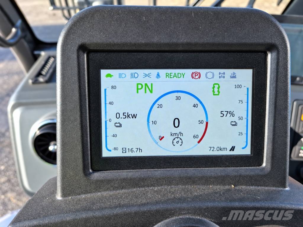 XCMG XT2506E | 2026 テレスコーピックハンドラー