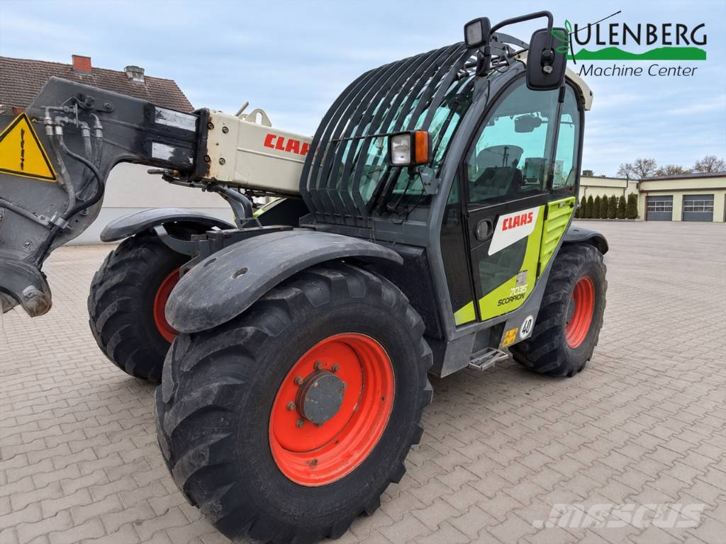 CLAAS Scorpion 7035 معدات مناولة لأغراض الزراعة