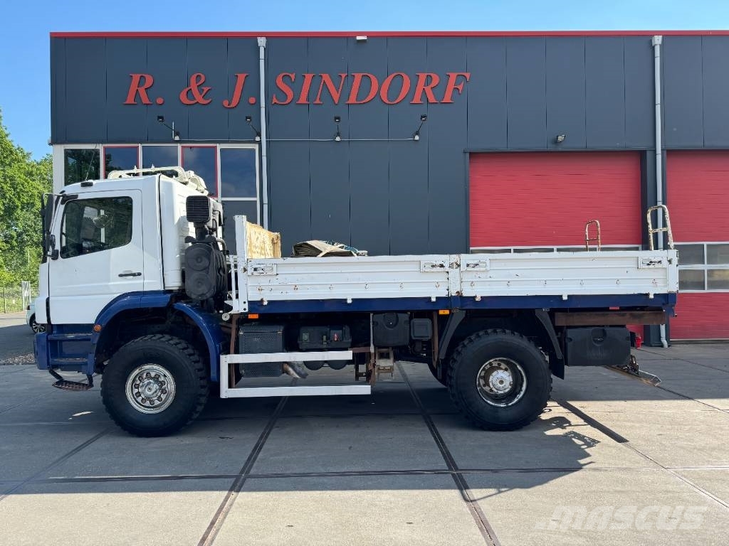 Mercedes-Benz 1829 A 4x4 Axor - R Flatbed / Dropside trucks