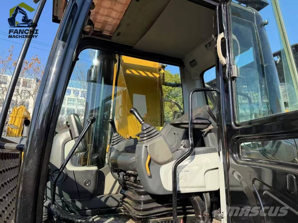 CAT 330D2L Koparki gąsienicowe