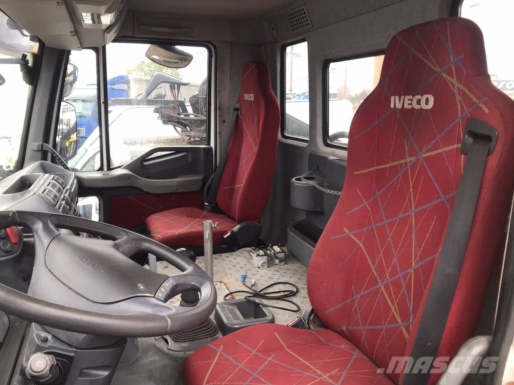 Iveco AD260T33W Caminhões basculantes